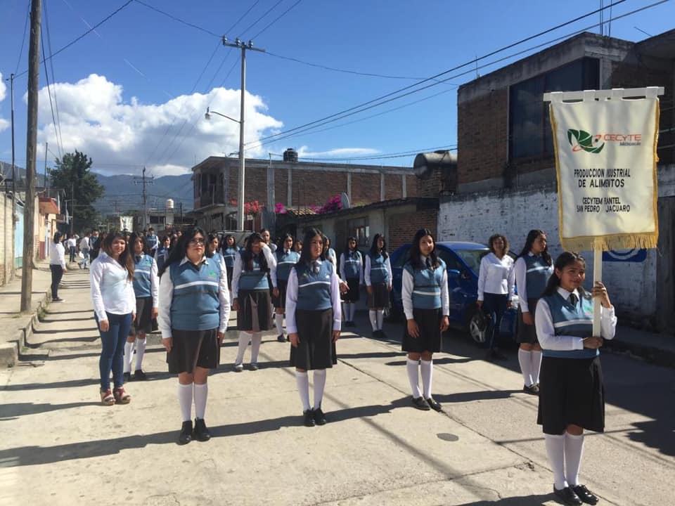 Desfile Conmemorativo Al Natalicio De Benito JuÁrez 